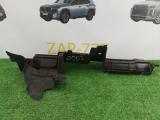 Дефлектор радиатора левый TOYOTA RAV4