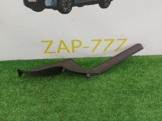 Молдинг лобового стекла передний TOYOTA RAV4