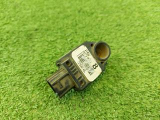 Датчик airbag TOYOTA HILUX