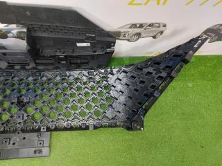 Решетка радиатора передняя C5