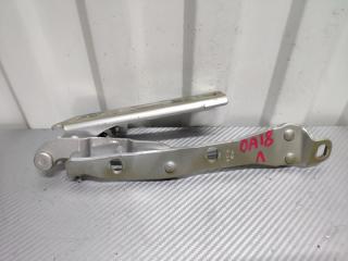 Запчасть петля крышки багажника задняя левая Opel Astra H 2004 - 2014