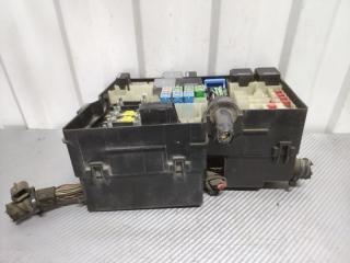 Блок предохранителей Ford Focus 2 2004 - 2011