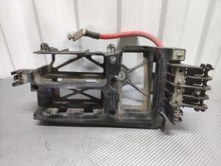 Запчасть корпус блока предохранителей Opel Astra H 2004 - 2014