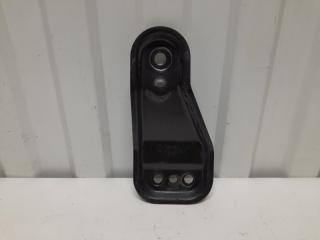 Фото запчасти кронштейн переднего рычага правый Volkswagen Polo 2017 Б/У запчасть Запчасть кронштейн переднего рычага правый Volkswagen Polo 2017