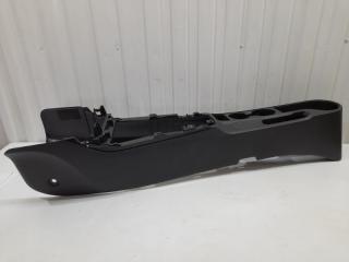 Запчасть консоль между сидений KIA Rio X-line 2020