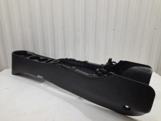 Запчасть консоль между сидений Kia Rio X-line 2020