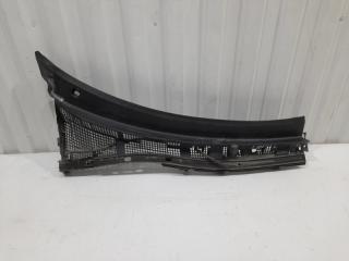 Запчасть жабо Mazda 3 2003 -2009