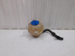 Запчасть бачок расширительный Volkswagen Passat CC 2013