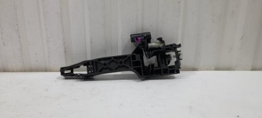 Запчасть кронштейн ручки двери (передней правой) KIA Rio X-line