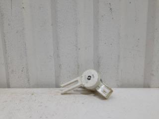 Запчасть датчик включения стопсигнала Chevrolet Cruze 2008 - 2016