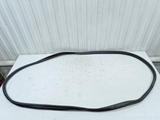 Фото запчасти уплотнитель двери передний правый Chery Tiggo 8 pro max 2023 Б/У запчасть Запчасть уплотнитель двери передний правый Chery Tiggo 8 pro max 2023