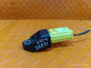 Запчасть датчик удара (air bag) Toyota Camry 2015