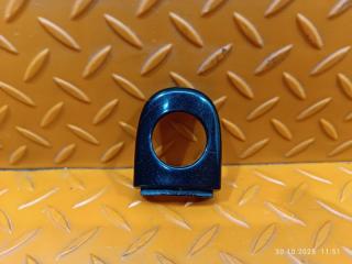 Фото запчасти заглушка ручки двери передняя левая Volkswagen Polo 2018 Б/У запчасть Запчасть заглушка ручки двери передняя левая Volkswagen Polo 2018