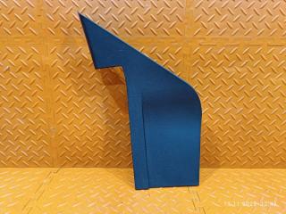 Запчасть накладка двери передняя левая Toyota Camry