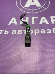 Запчасть кнопка аварийки Volvo S40 2008