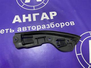 Запчасть крепление бампера заднее правое Volkswagen Touareg 2005