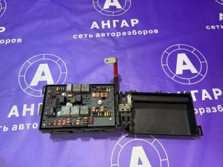 Запчасть блок предохранителей Opel Astra j 2012