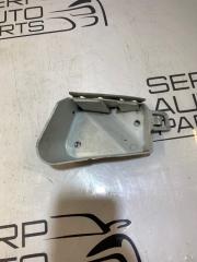 Запчасть крепление бампера заднее правое Ford Focus 3 2011