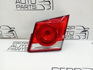 Запчасть фонарь задний правый Chevrolet Cruze 2010