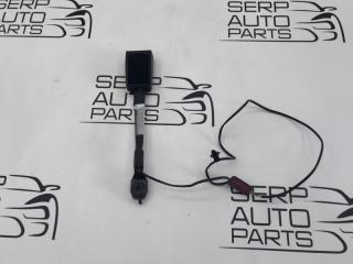 Ответная часть ремня правая Ford Focus 3 2011