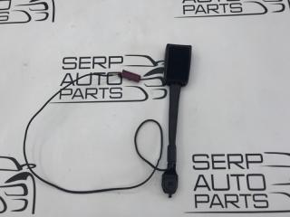 Ответная часть ремня правая Ford Focus 3 2011