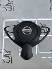 Подушка безопасности в руль Nissan Juke 2011