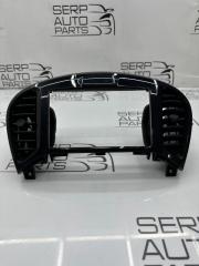 Запчасть центральная консоль Nissan Juke 2011