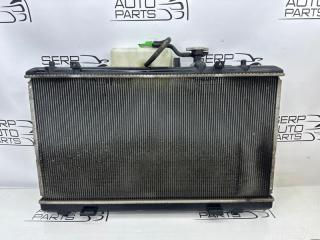 Радиатор двигателя Suzuki SX 4 2010 контрактная Радиатор двигателя Suzuki SX 4 2010