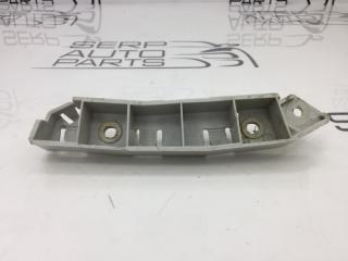 Запчасть крепление бампера переднее правое Ford Focus 3 2011