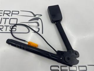 Ответная часть ремня передняя правая Ford Fusion 2008