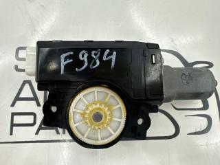 Моторчик люка Suzuki Grand Vitara 2012