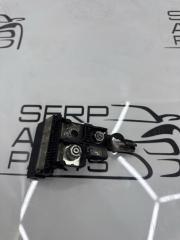 Плюсовая клемма Suzuki SX 4 2009