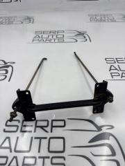 Запчасть крепление аккумулятора Mitsubishi Lancer 9 2005