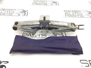 Набор инструмента Suzuki SX 4 2011 Б/У Набор инструмента Suzuki SX 4 2011