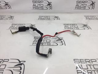 Фото запчасти плюсовая клемма Skoda Octavia 2014 Б/У запчасть Запчасть плюсовая клемма Skoda Octavia 2014