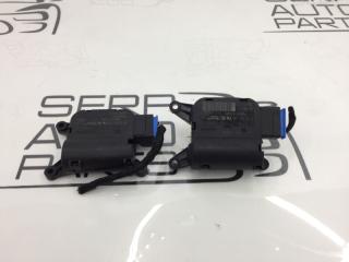 Фото запчасти привод заслонки отопителя Skoda Octavia 2011 Б/У запчасть Запчасть привод заслонки отопителя Skoda Octavia 2011