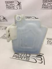 Фото запчасти бачок омывателя Skoda Octavia 2011 Б/У запчасть Запчасть бачок омывателя Skoda Octavia 2011