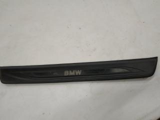 Запчасть накладка порога передняя правая BMW 5 2012