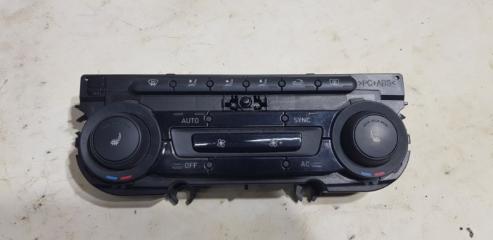 Блок управления отопителем Seat Leon 2012