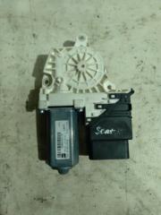 Мотор стеклоподъемника задний правый Seat Leon 2012