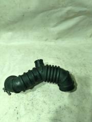 Запчасть патрубок воздушного фильтра Mitsubishi Colt