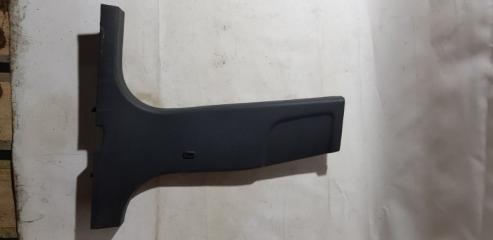 Обшивка средней стойки левая Skoda Yeti 2013