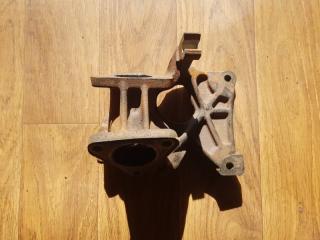 Фото запчасти тройник турбины Audi Q7 контрактная запчасть Запчасть тройник турбины Audi Q7