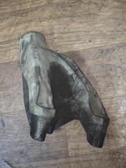 Кронштейн двигателя левый Audi A4