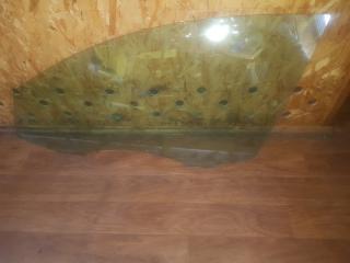 Стекло двери переднее левое Volkswagen Passat контрактная Стекло двери переднее левое Volkswagen Passat