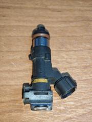 Запчасть форсунка топливная Nissan Teana
