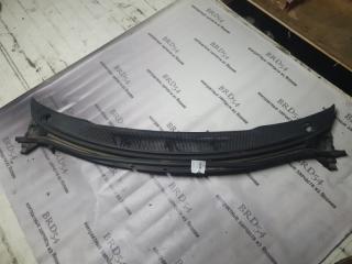 Запчасть жабо переднее Mazda MPV 2005