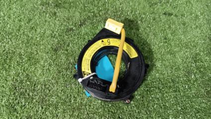 Запчасть шлейф-лента передняя Toyota Mark II 1999