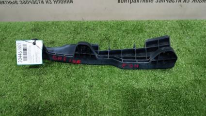 Клипса бампера передняя правая Lexus GS350 2009