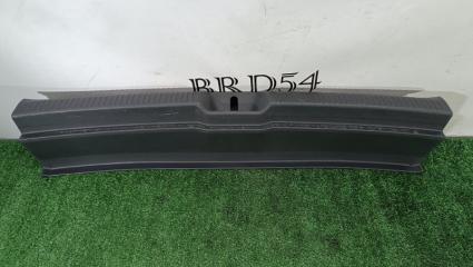 Запчасть накладка замка багажника Toyota Wish 2008